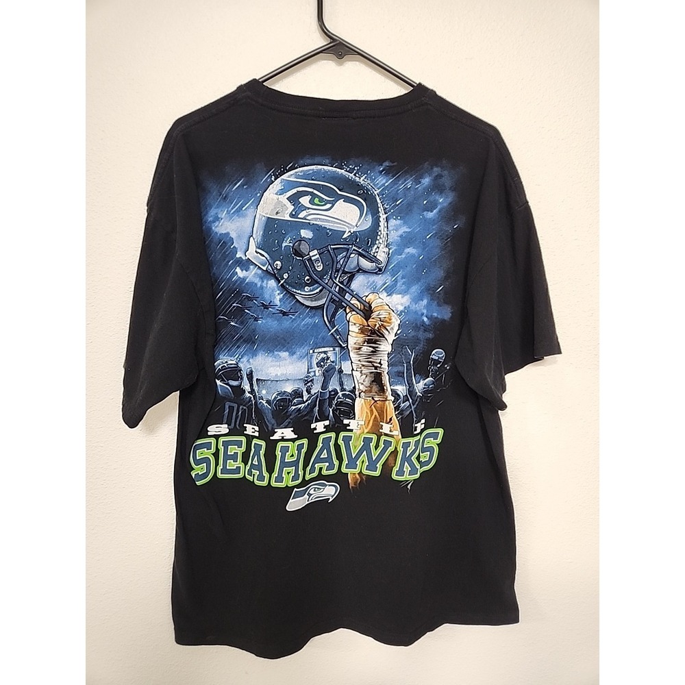 Men's‎ Vintage Majestic Seattle Seahawks Helmet NFL Football Tee Size XL Y2K